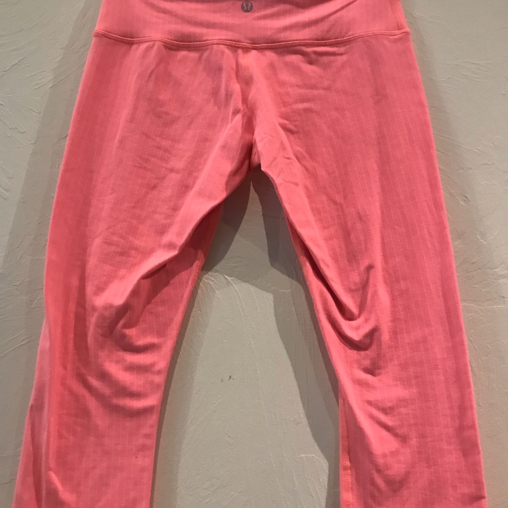 Lululemon cropped tights